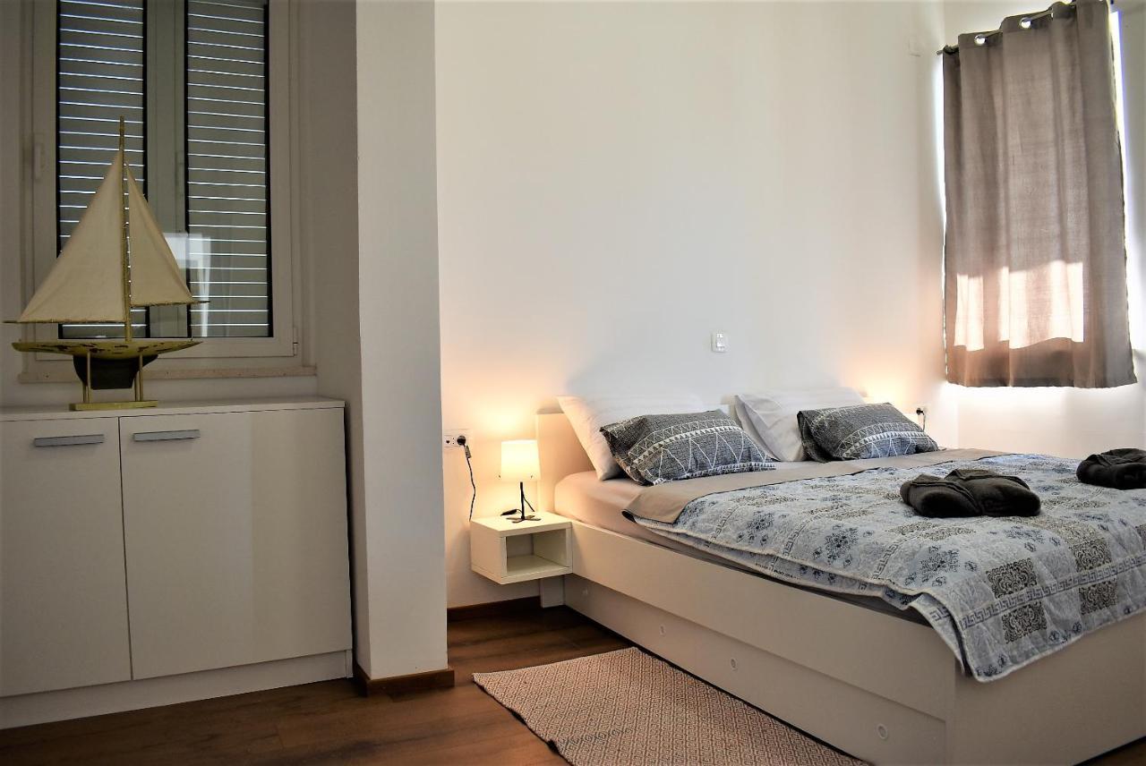 Apartment Aci Marina Rab Банёл Экстерьер фото