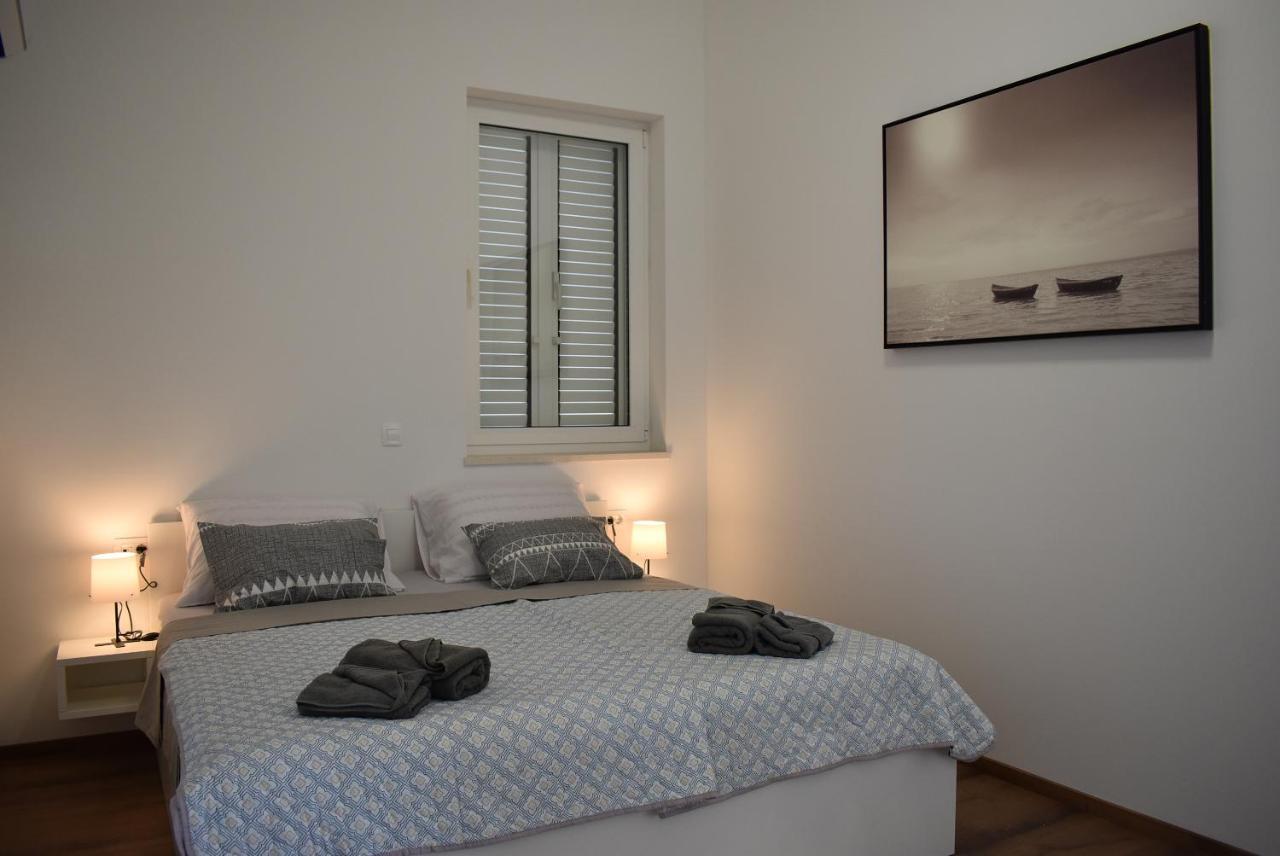 Apartment Aci Marina Rab Банёл Экстерьер фото